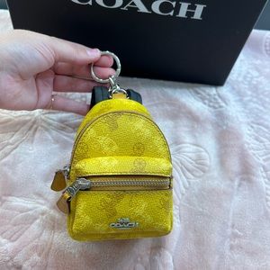 New‼️
Coach
Yellow Backpack Mini Keychain